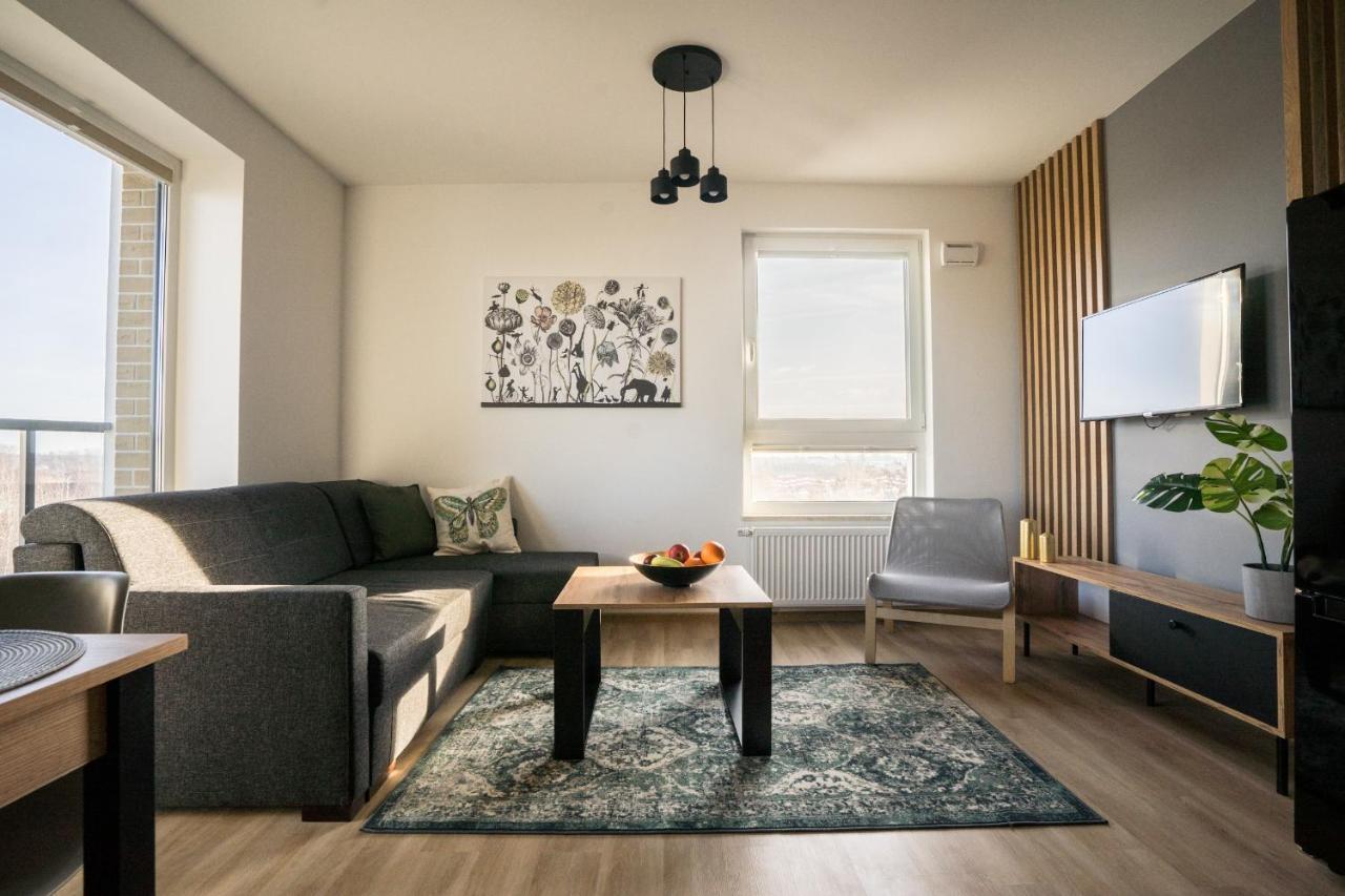 Bizapartments - Modern Flats With Parking Varşova Dış mekan fotoğraf