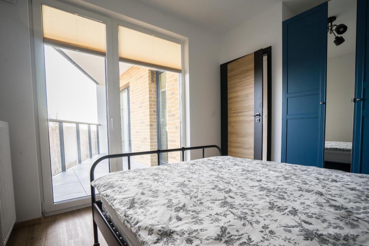 Bizapartments - Modern Flats With Parking Varşova Dış mekan fotoğraf