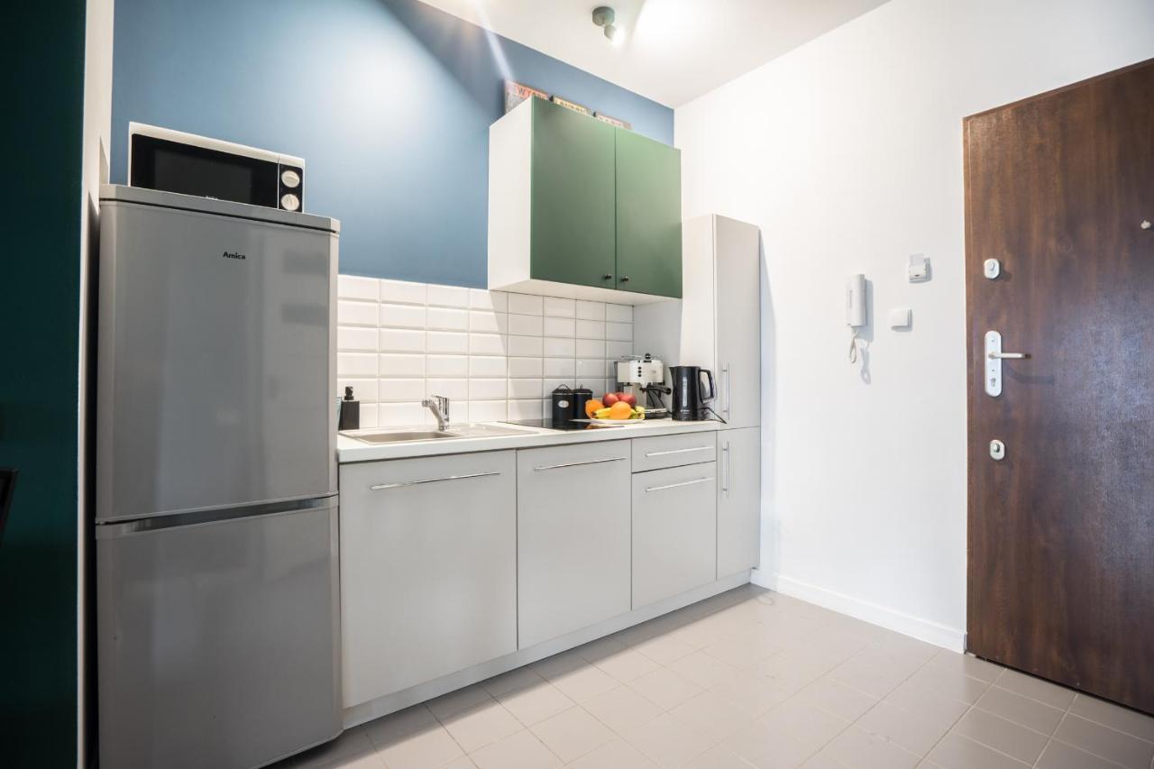 Bizapartments - Modern Flats With Parking Varşova Dış mekan fotoğraf